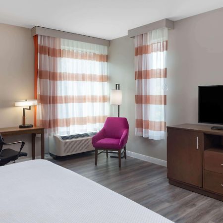 La Quinta By Wyndham Greensboro Airport High Point Esterno foto