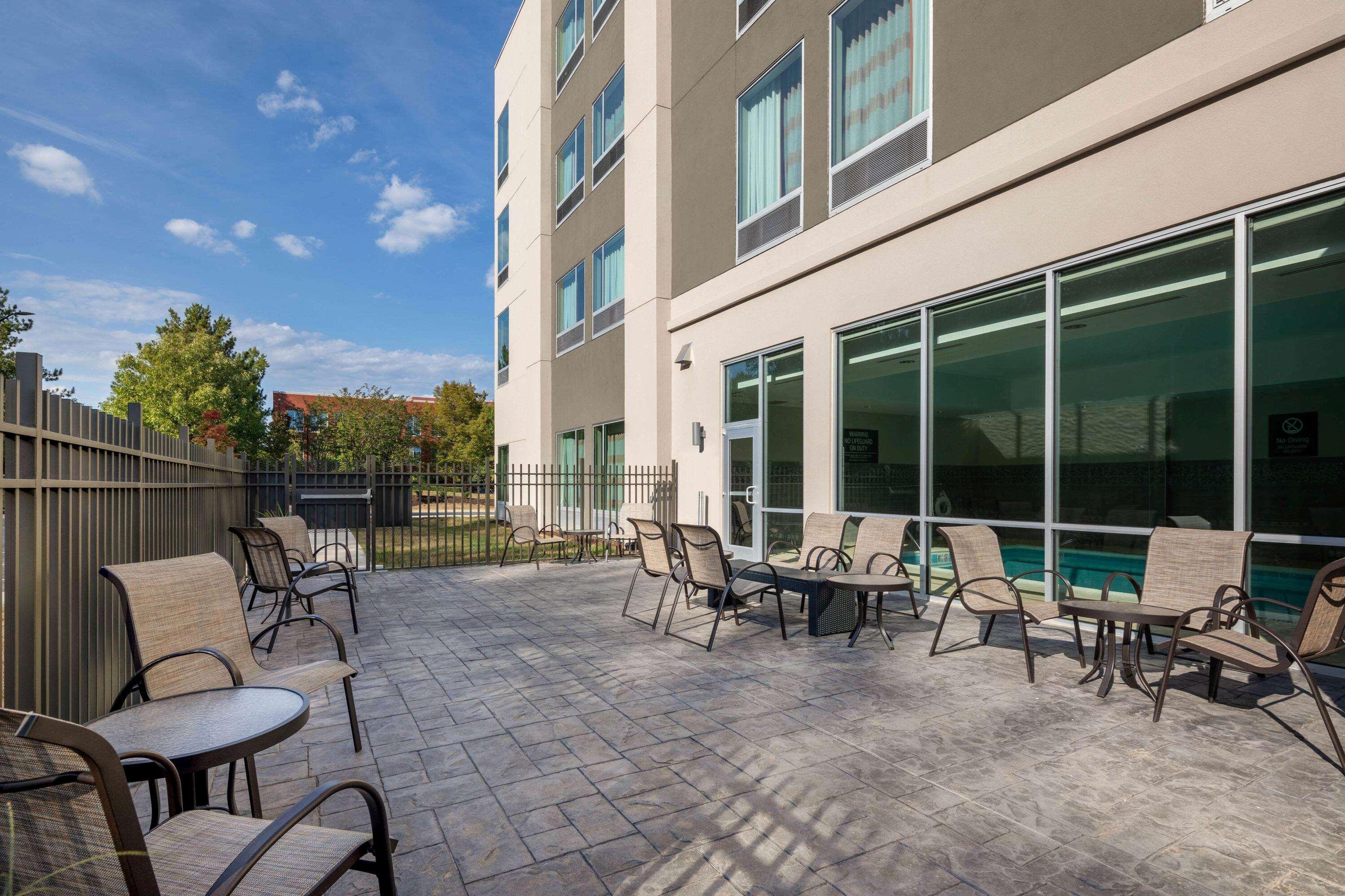 La Quinta By Wyndham Greensboro Airport High Point Esterno foto
